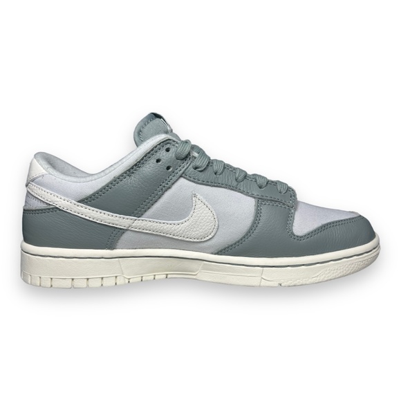 Nike Dunk Low Retro Premium Sneakers Shoes Mica Green/Sail DV7212-300 Size 7.5 - Picture 2 of 10